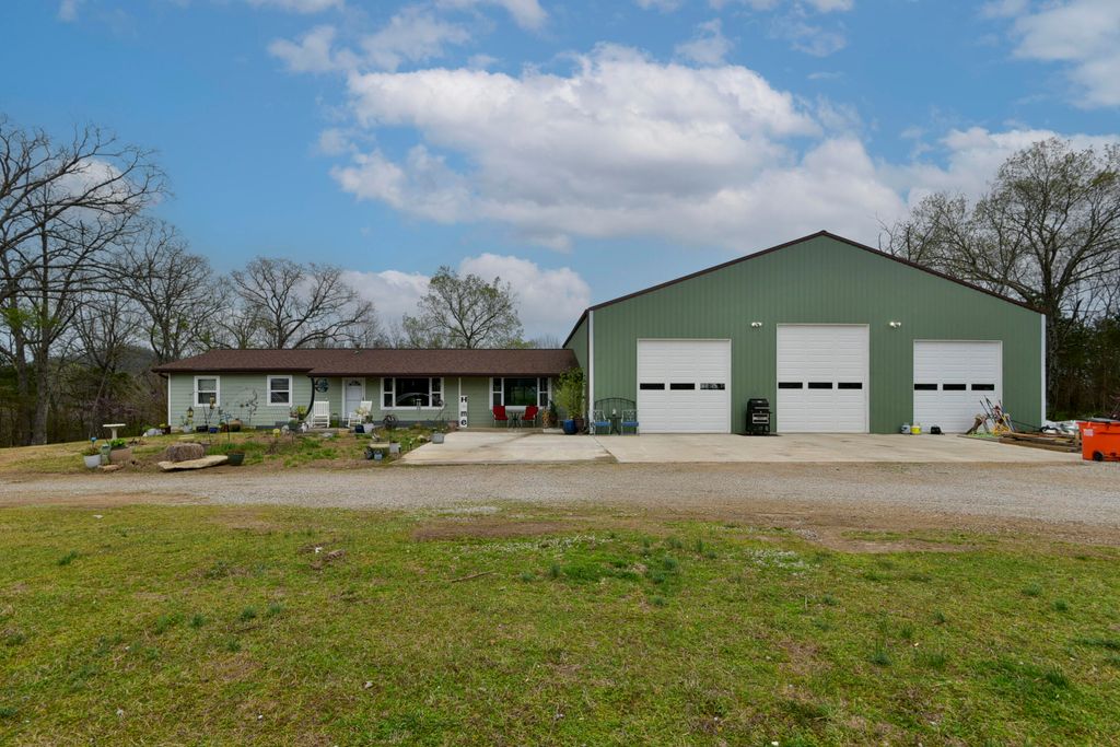 26385 Rustic Road Road, Shell Knob, MO 65747