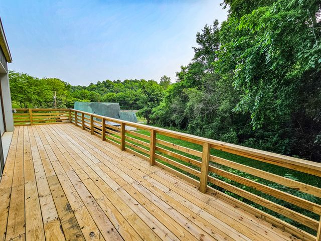 1105 Normandy Rd, Normandy, TN 37360