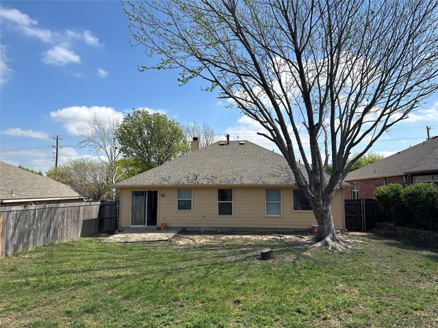 813 Essex Drive, Mckinney, TX 75071