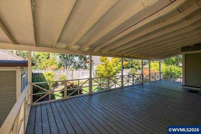 821 6th Av SW, Albany, OR 97321