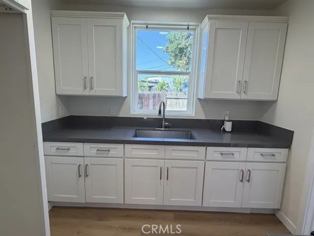 1533 N Van Ness, Santa Ana, CA 92706