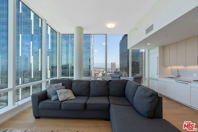 877 Francisco Street 4202, Los Angeles, CA 90017