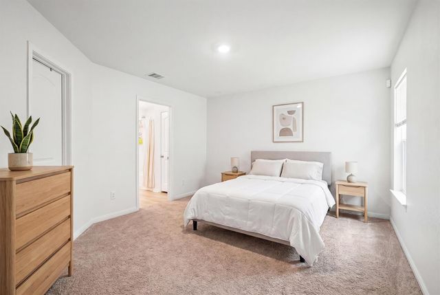 10619 Lost Maples Drive, Cleveland, TX 77328