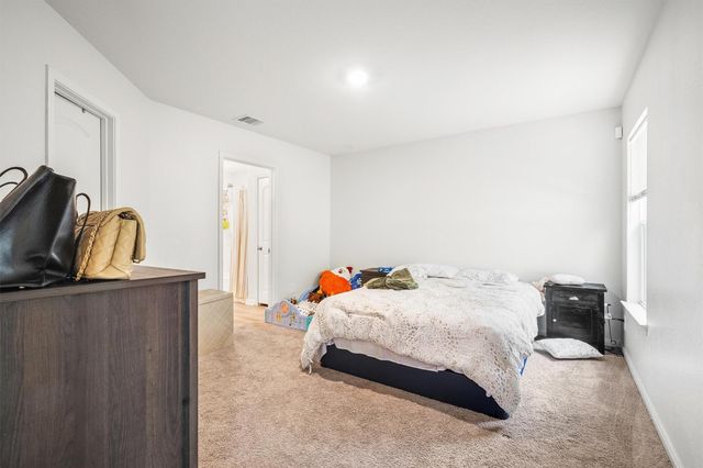 10619 Lost Maples Drive, Cleveland, TX 77328
