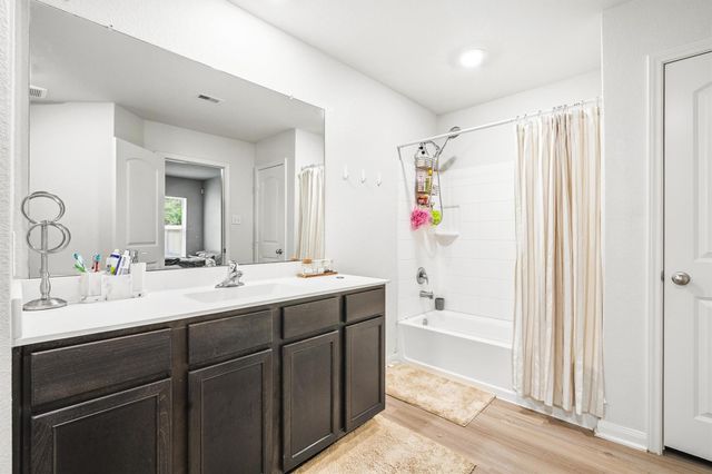 10619 Lost Maples Drive, Cleveland, TX 77328