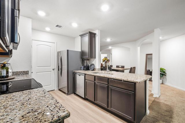 10619 Lost Maples Drive, Cleveland, TX 77328