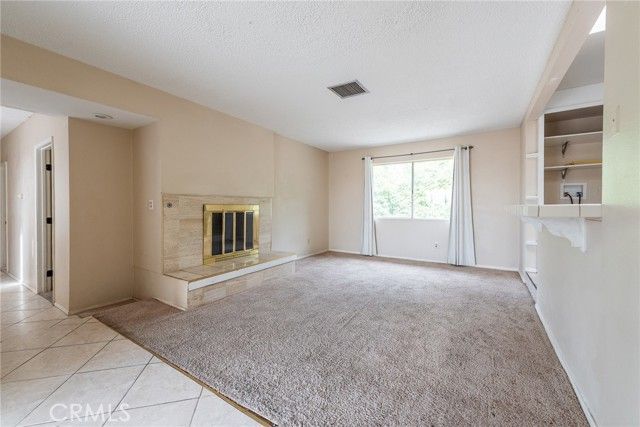 1425 39th, San Bernardino, CA 92404