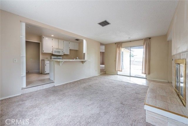 1425 39th, San Bernardino, CA 92404