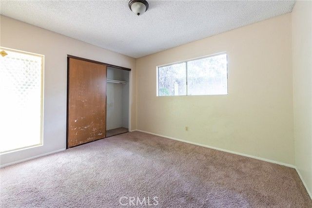 1425 39th, San Bernardino, CA 92404