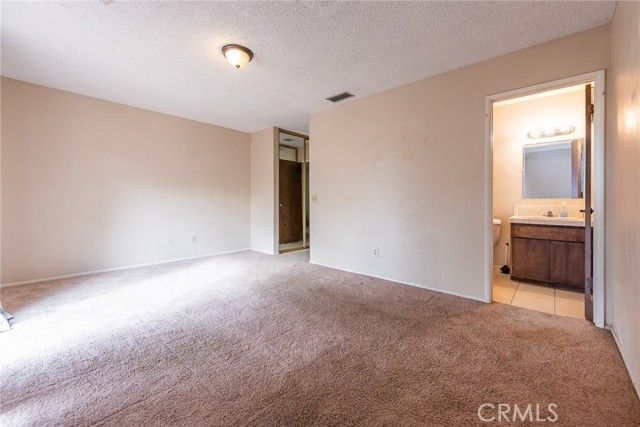 1425 39th, San Bernardino, CA 92404