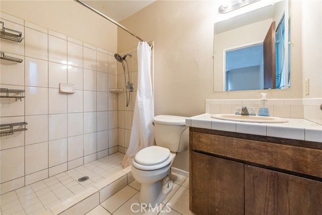 1425 39th, San Bernardino, CA 92404