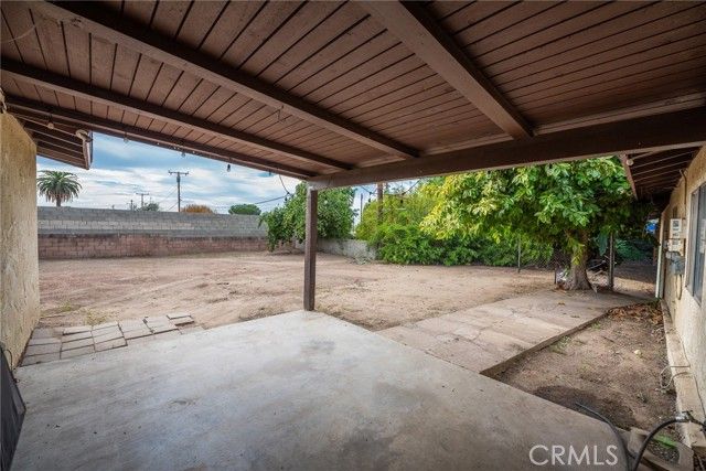 1425 39th, San Bernardino, CA 92404