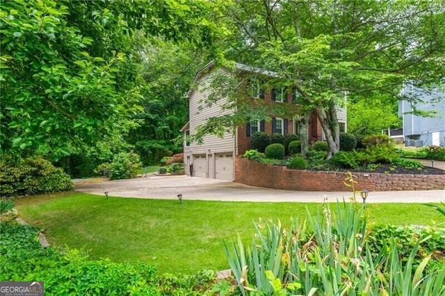 1429 Shadowrock Court, Marietta, GA 30062