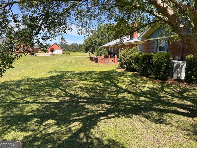 182 Myra Street, Alma, GA 31510