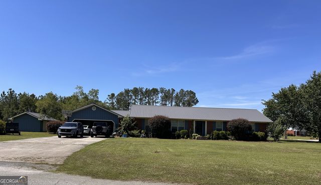 182 Myra Street, Alma, GA 31510