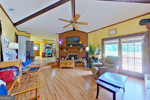 182 Myra Street, Alma, GA 31510
