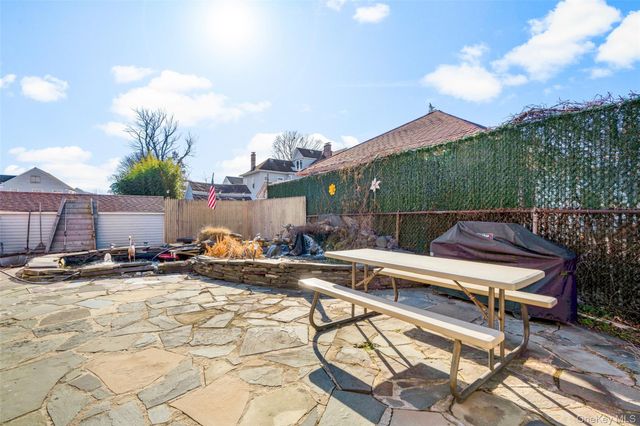 179 Drake Avenue 2J, New Rochelle, NY 10805