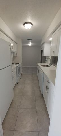 844 SE Festivo Court, Port St. Lucie, Port St Lucie, FL 34983