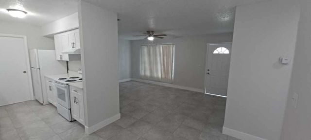 844 SE Festivo Court, Port St. Lucie, Port St Lucie, FL 34983