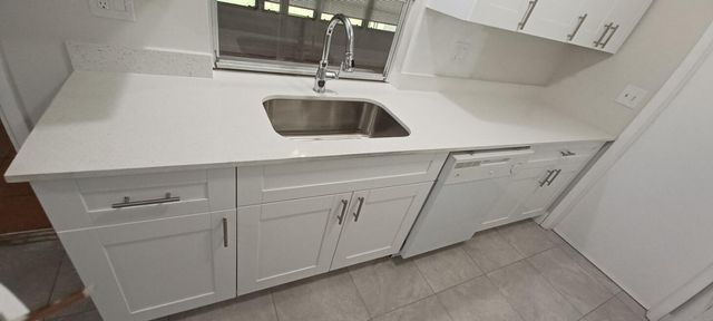 844 SE Festivo Court, Port St. Lucie, Port St Lucie, FL 34983