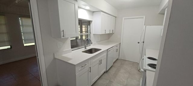 844 SE Festivo Court, Port St. Lucie, Port St Lucie, FL 34983