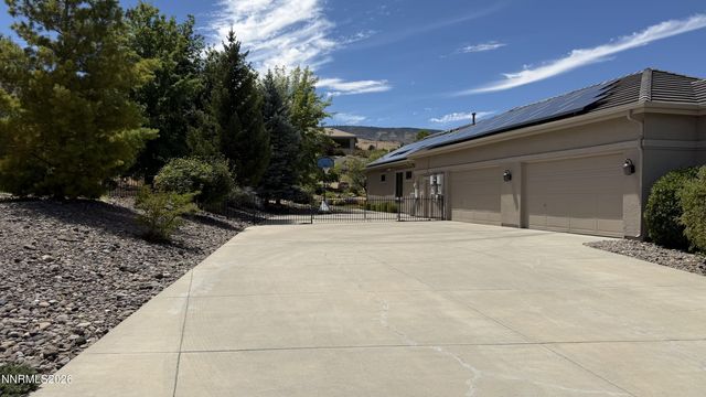 5233 N Elk River Road, Reno, NV 89511