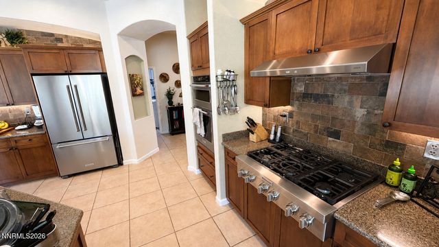 5233 N Elk River Road, Reno, NV 89511