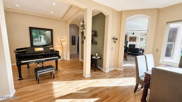 5233 N Elk River Road, Reno, NV 89511