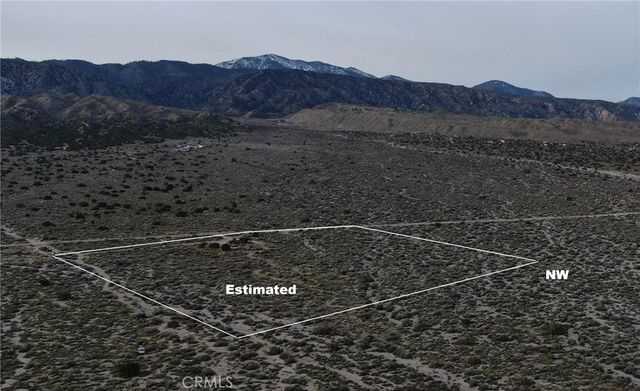 24300 Fort Tejon Road, Llano, CA 93544