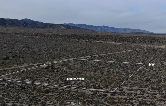 24300 Fort Tejon Road, Llano, CA 93544