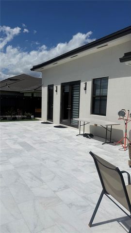 14422 SW 18th Street, Miami, FL 33175