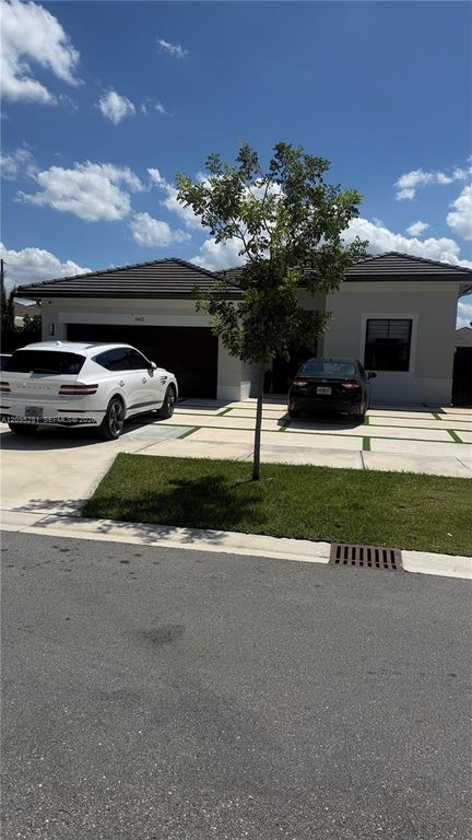 14422 SW 18th Street, Miami, FL 33175