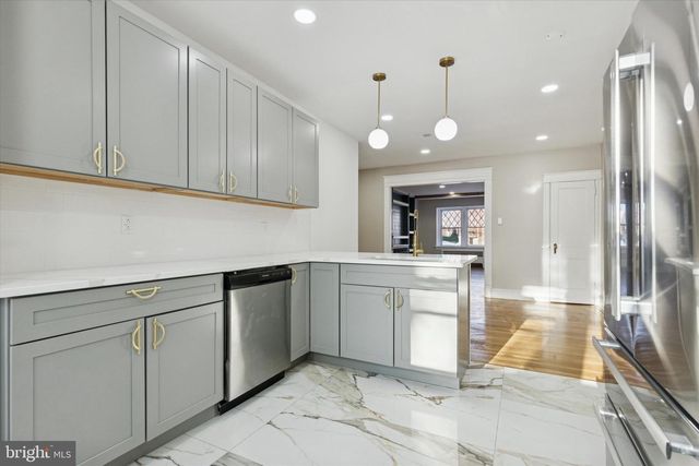 7247 PITTVILLE AVE, Philadelphia, PA 19126