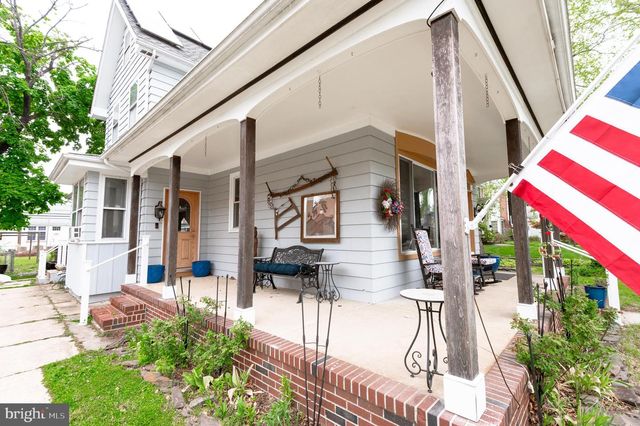 311 CINCINNATI AVE, Egg Harbor City, NJ 08215
