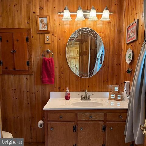 311 CINCINNATI AVE, Egg Harbor City, NJ 08215