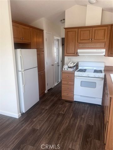 1445 W FLORIDA Avenue 113, Hemet, CA 92543