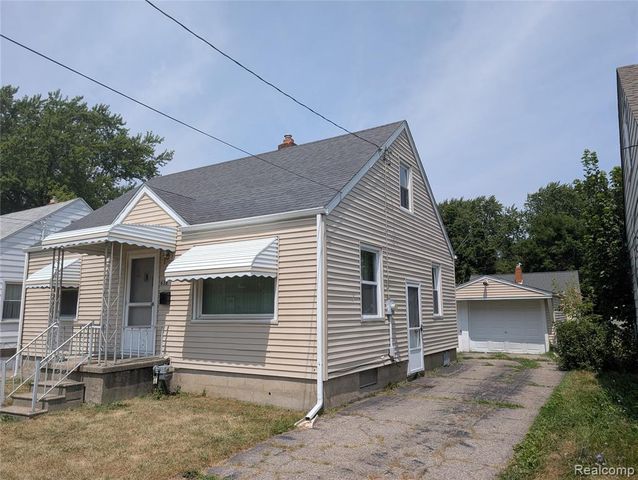 636 Waldman Avenue, Flint, MI 48507