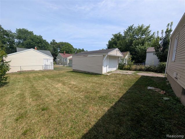 636 Waldman Avenue, Flint, MI 48507
