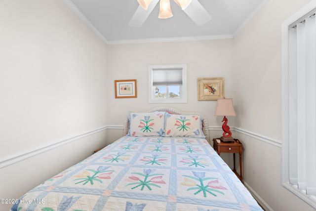 101 SE 24th Street, Oak Island, NC 28465