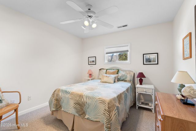 101 SE 24th Street, Oak Island, NC 28465