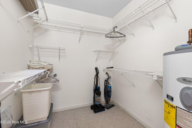 101 SE 24th Street, Oak Island, NC 28465