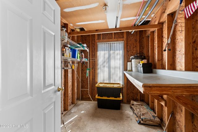 101 SE 24th Street, Oak Island, NC 28465