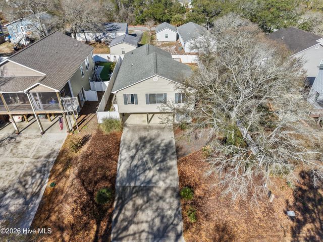 101 SE 24th Street, Oak Island, NC 28465