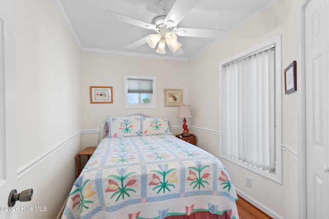 101 SE 24th Street, Oak Island, NC 28465