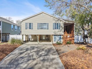 101 SE 24th Street, Oak Island, NC 28465