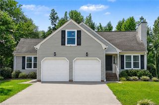 625 Marston Drive DR, Chesapeake, VA 23322