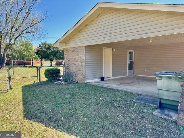 266 Valencia Circle, Centerville, GA 31028