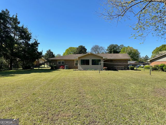 266 Valencia Circle, Centerville, GA 31028