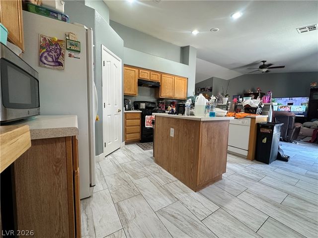 8846 Frasure Falls Avenue, Las Vegas, NV 89178