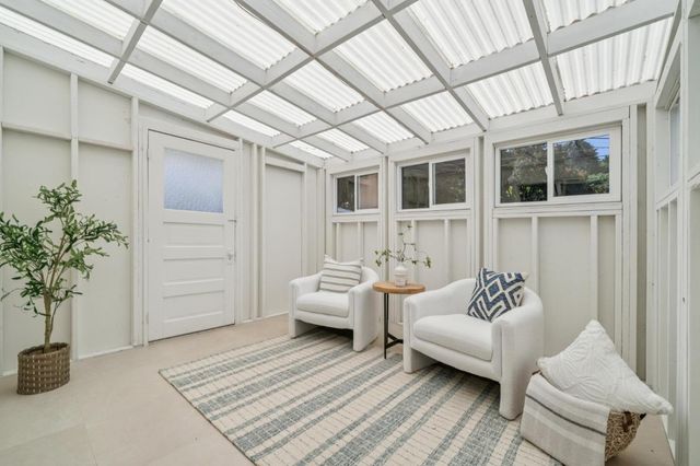 330 Paloma Avenue, Pacifica, CA 94044